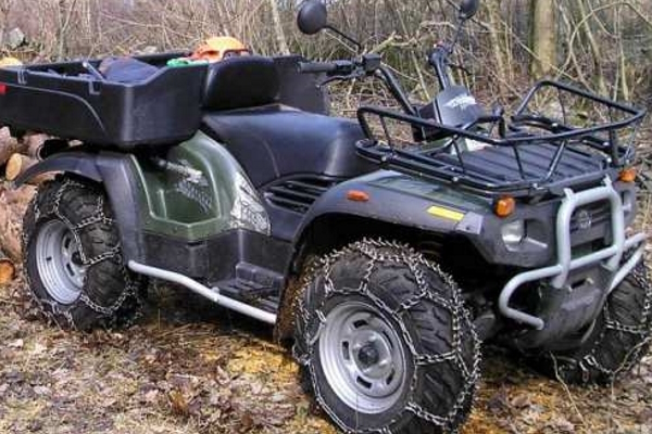 VTT et tracteur à gazon
